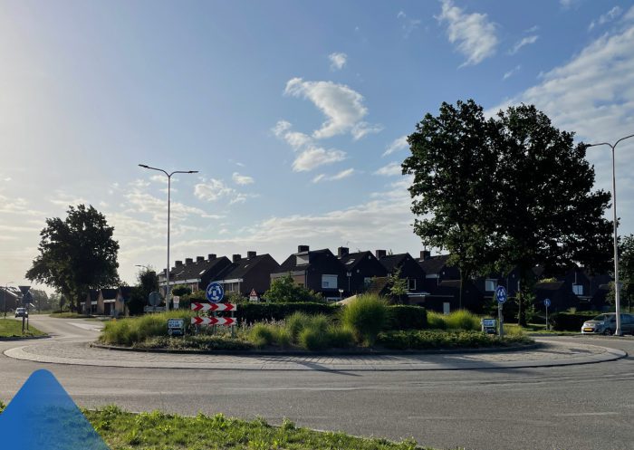 Rotonde Ringbaan-Oost Overweertstr-Heuvelweg
