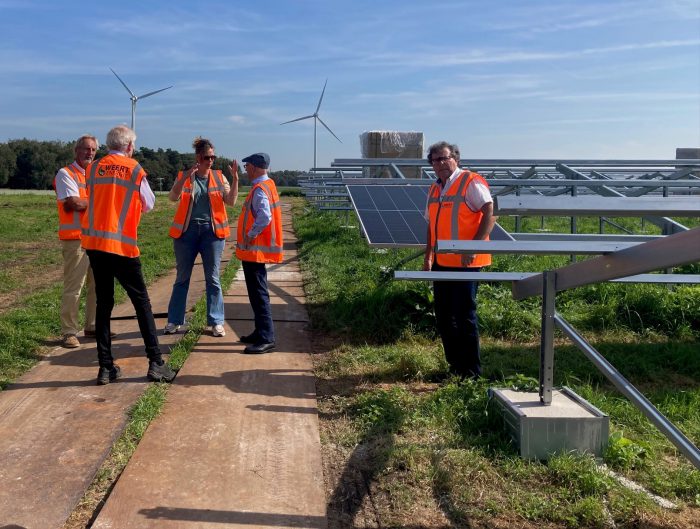 Zonnepark Leveroysedijk