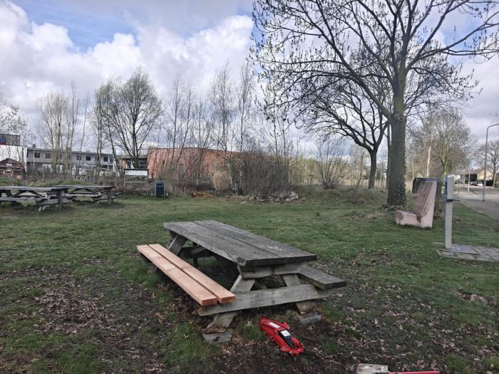 260316 Vernielingen Leukerpark